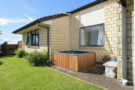 Photo of property in 45 Village Park Drive, Welcome Bay, Tauranga, 3112