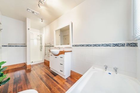 Photo of property in 23 Mangaroa Hill Road, Maoribank, Upper Hutt, 5018