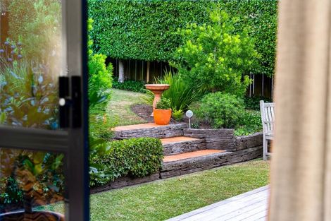 Photo of property in 43 Braemar Road, Rothesay Bay, Auckland, 0630