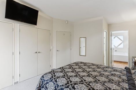 Photo of property in 325 Rosetta Road, Raumati Beach, Paraparaumu, 5032