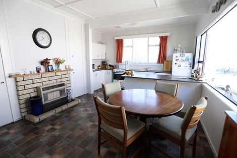 Photo of property in 18 Campbell Street, Hawera, 4610