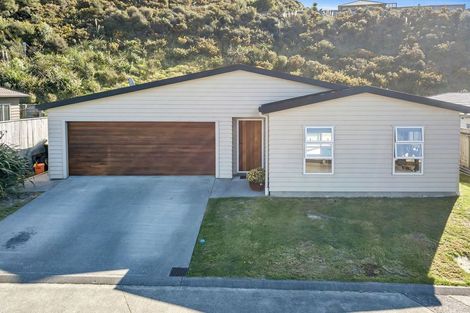Photo of property in 10 Moonraker Place, Whitby, Porirua, 5024