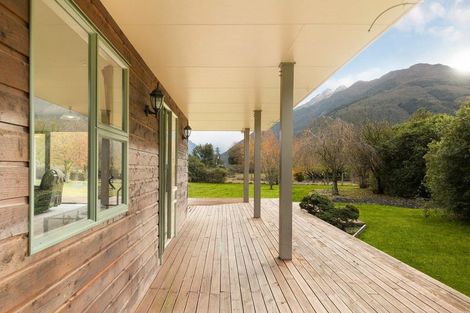 Photo of property in 2 Wilkin Road, Makarora, Wanaka, 9382