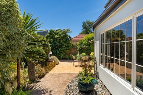 Photo of property in 372 Trafalgar Square, Nelson, 7010