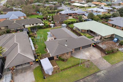 Photo of property in 44 Welsford Street, Woodend, 7610