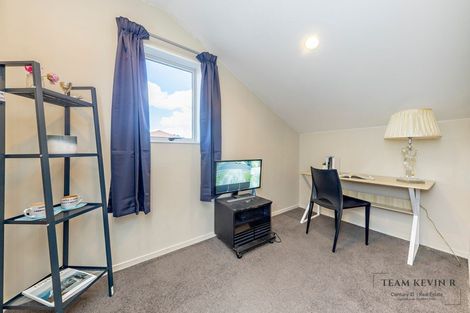 Photo of property in 46 Keri Vista Rise, Papakura, 2110