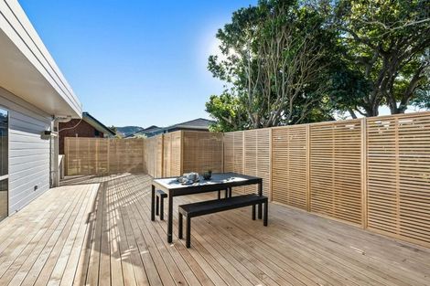 Photo of property in 2/1001 High Street, Avalon, Lower Hutt, 5011