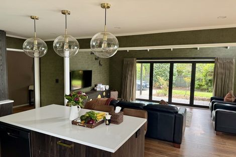 Photo of property in 5 Ngarara Road, Waikanae, 5036