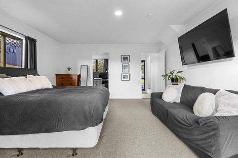 Photo of property in 7 Huia Avenue, Forest Lake, Hamilton, 3200