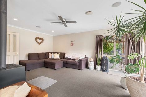 Photo of property in 40 Maesbury Close, Papamoa Beach, Papamoa, 3118