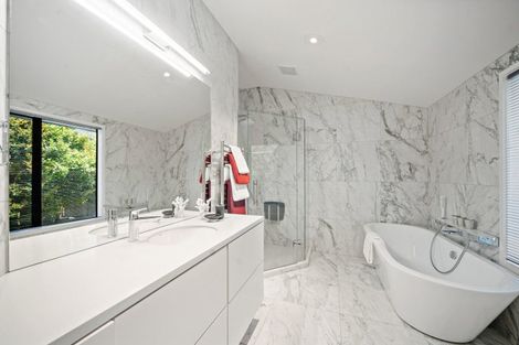 Photo of property in 1/33 Argo Drive, Half Moon Bay, Auckland, 2012