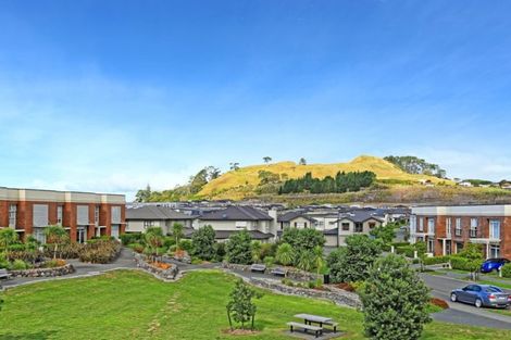 Photo of property in 15 Baber Drive, Stonefields, Auckland, 1072