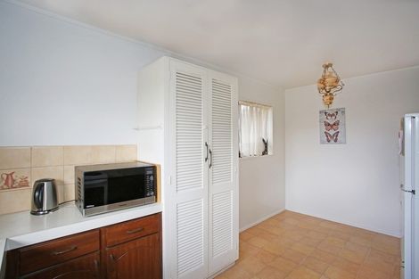 Photo of property in 14 Brynbela Court, Papakura, 2110