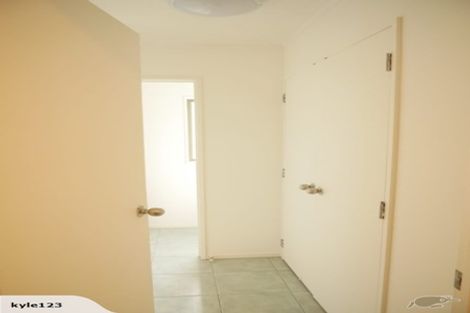 Photo of property in The Haven, 41/120 Beach Haven Road, Beach Haven, Auckland, 0626