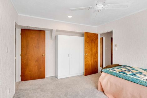 Photo of property in 24 Webb Place, Taradale, Napier, 4112