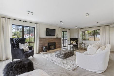 Photo of property in 7 Luana Way, Bucklands Beach, Auckland, 2014
