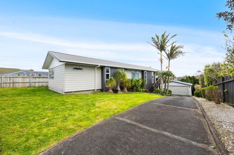 Photo of property in 18 Majesty Place, Half Moon Bay, Auckland, 2012