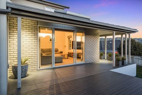 Photo of property in 18 Peel Lane, Aotea, Porirua, 5024