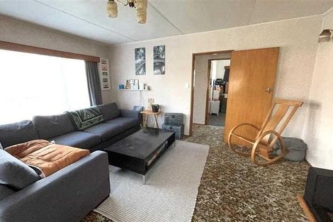 Photo of property in 30 Tennyson Crescent, Stoke, Nelson, 7011