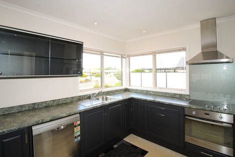 Photo of property in 3 Rosewood Grove, Masterton, 5810