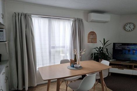 Photo of property in 55 Collins Avenue, Tawa, Wellington, 5028