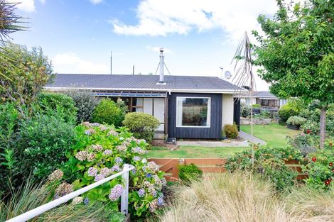 Photo of property in 50 Filleul Street, Gladstone, Invercargill, 9810