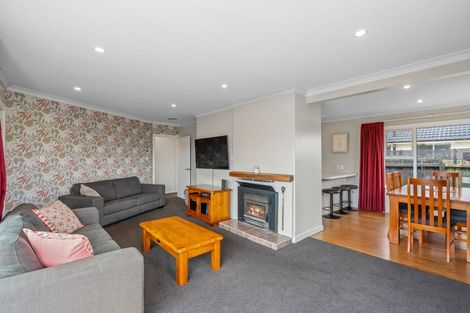 Photo of property in 82 Effingham Street, North New Brighton, Christchurch, 8083
