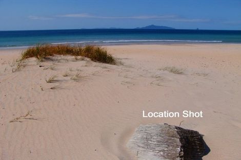 Photo of property in 2 Gazelle Way, Langs Beach, Waipu, 0582