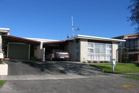 Photo of property in 4-6 Langley Avenue, Milson, Palmerston North, 4414