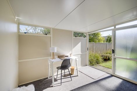 Photo of property in 3 Alderney Way, Taradale, Napier, 4112