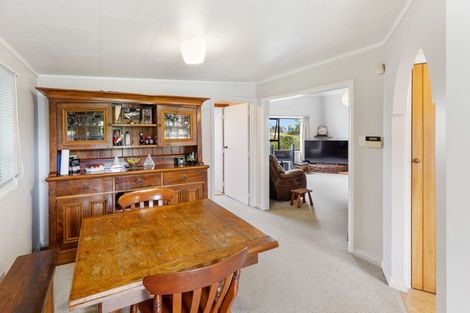 Photo of property in 4 Bishops Road, Ohau, Levin, 5570