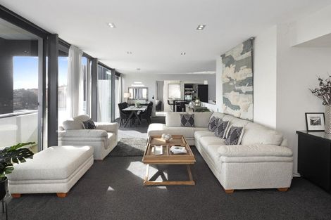 Photo of property in 12 Harry Ell Drive, Cashmere, Christchurch, 8022