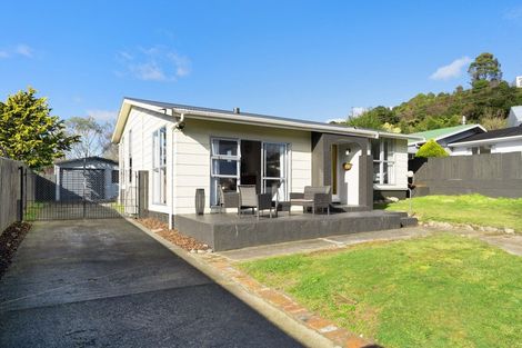 Photo of property in 3 Crystal Grove, Birchville, Upper Hutt, 5018