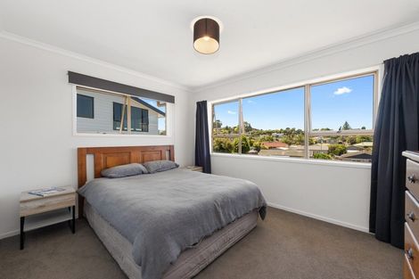 Photo of property in 81 Bremworth Avenue, Dinsdale, Hamilton, 3204