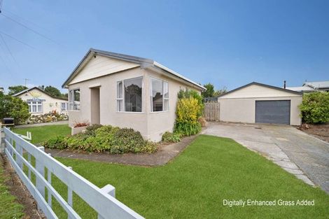 Photo of property in 23 Main Road, Owaka, 9535