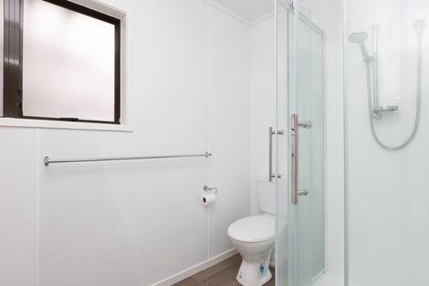 Photo of property in 42 Garland Drive, St Andrews, Hamilton, 3200