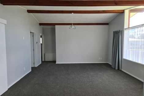 Photo of property in 2 Drury Street, Cloverlea, Palmerston North, 4412