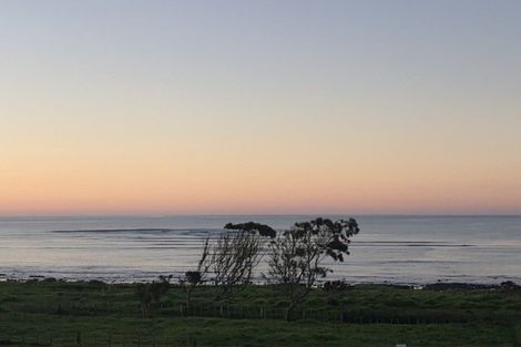 Photo of property in 46 Hume Street, Waitara, 4320