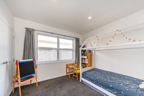 Photo of property in 175 Pacific Drive, Fitzherbert, Palmerston North, 4410