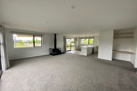 Photo of property in 60 Sherwin Avenue, Albert Town, Wanaka, 9305