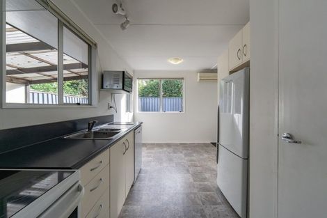 Photo of property in 2/21 Dinsdale Road, Dinsdale, Hamilton, 3204