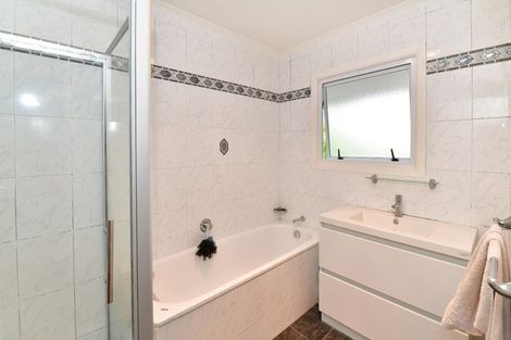 Photo of property in 103 Sunrise Avenue, Murrays Bay, Auckland, 0630