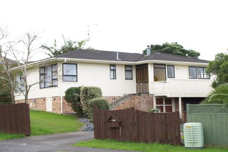 Photo of property in 6 Advene Road, Cockle Bay, Auckland, 2014