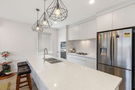 Photo of property in 14 Gum Spear Road, Takanini, 2112