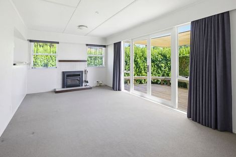 Photo of property in 17 Alastair Avenue, Owhata, Rotorua, 3010