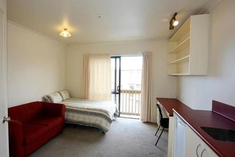 Photo of property in The Barracks, 7 Knox Street, Hamilton Central, Hamilton, 3204