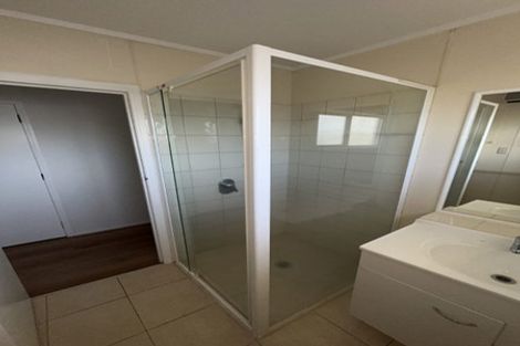 Photo of property in 1/85 Harris Street, Pukekohe, 2120