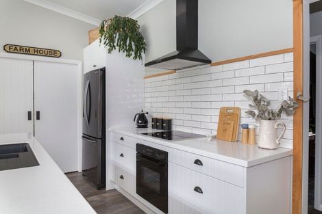 Photo of property in 143e Smith Road, Dannevirke, 4978