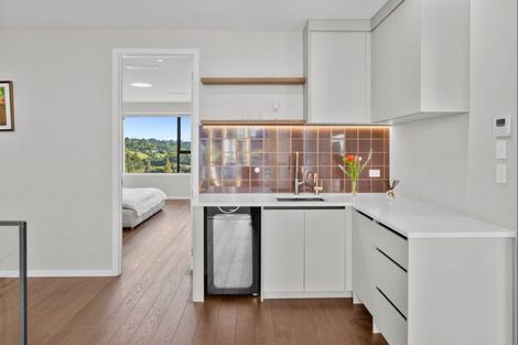 Photo of property in 8 Ridgelea Road, Long Bay, Albany, 0792