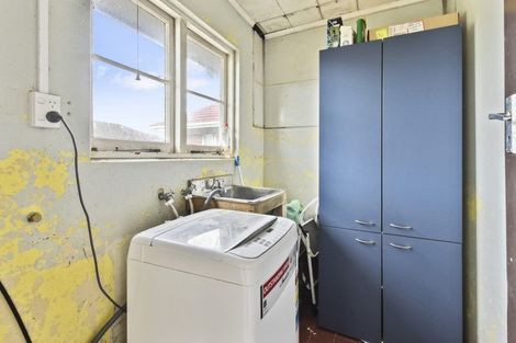 Photo of property in 9 Ballance Avenue, Papatoetoe, Auckland, 2104